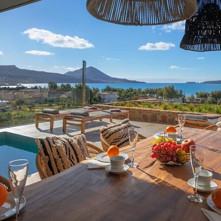 Penthouse With Private Pool, Sauna & Seaview Gialova