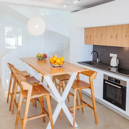 Villa Penthouse With Private Pool, Sauna & Seaview Gialova