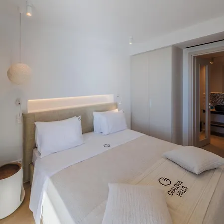 Penthouse With Private Pool, Sauna & Seaview *