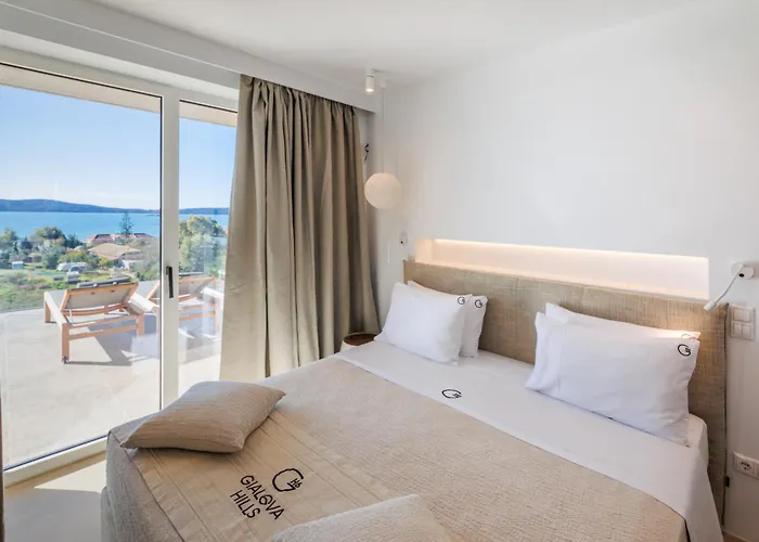 Penthouse With Private Pool, Sauna & Seaview 빌라 지아로바